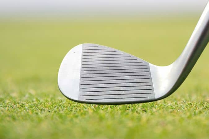 Close up look of the PING glide 4.0 wedge loft angle