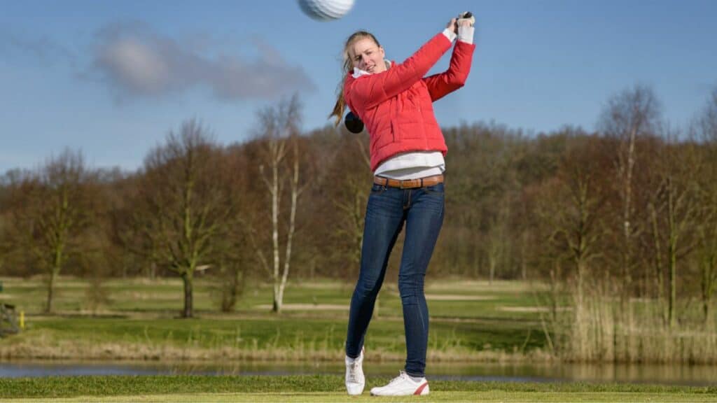 5 Best Golf Clubs For Tall Women In 2024